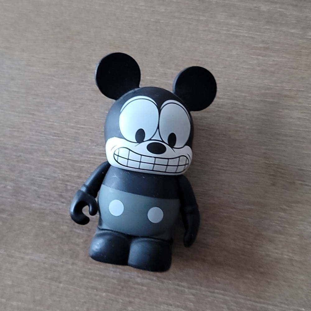 Disney Vinylmation Classics Mickey